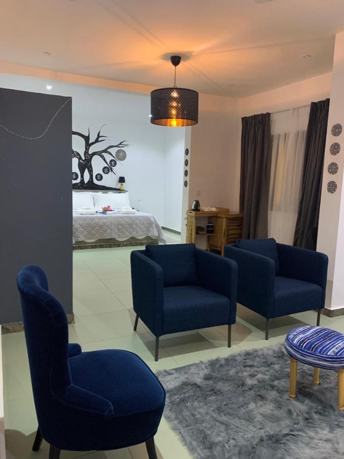 Le Diamant Noir Hotell Nguékokh Eksteriør bilde